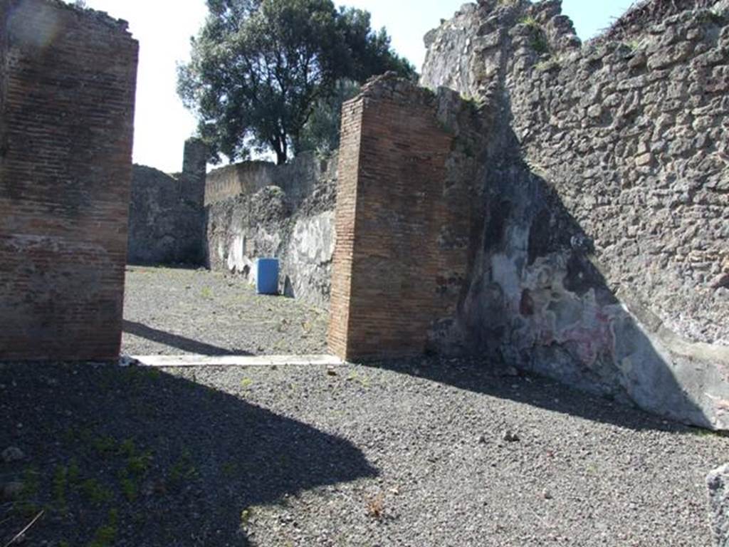 Viii Pompeii March Room Oecus Looking South To Doorway